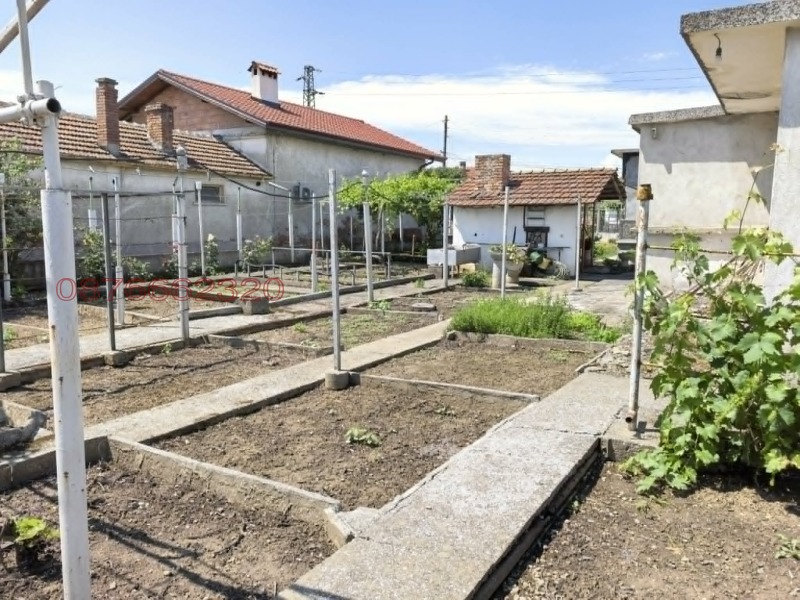 Продава КЪЩА, с. Ясен, област Плевен, снимка 8 - Къщи - 56645208