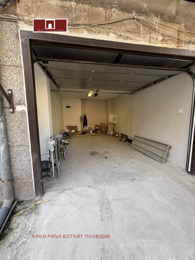 Продава ГАРАЖ, ПАРКОМЯСТО, гр. Пловдив, Кършияка, снимка 3 - Гаражи и паркоместа - 52843640