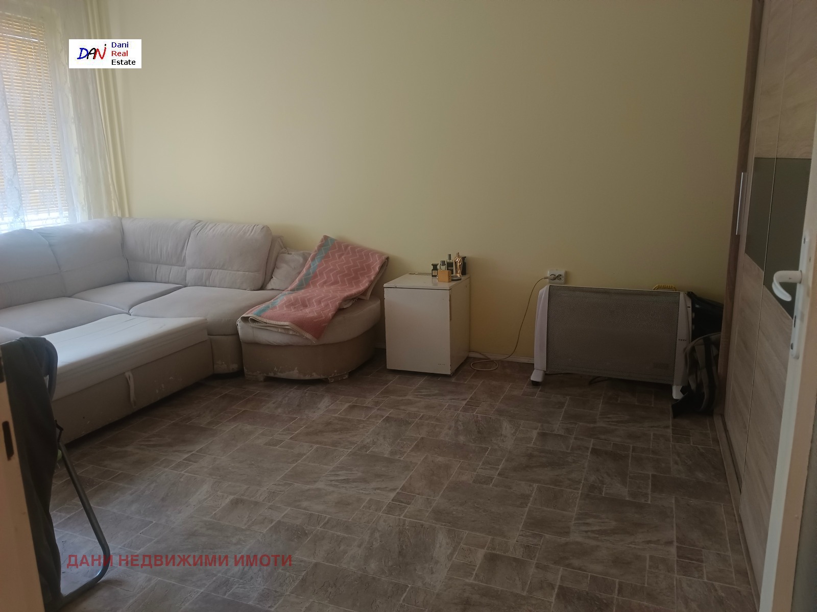 Продава 3-СТАЕН, гр. Варна, Възраждане 1