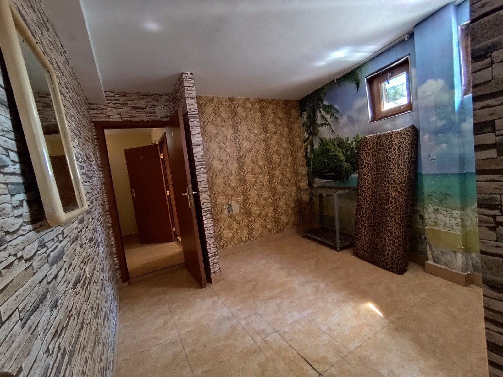 Продава МНОГОСТАЕН, гр. Несебър, област Бургас, снимка 2 - Апартаменти - 54841936