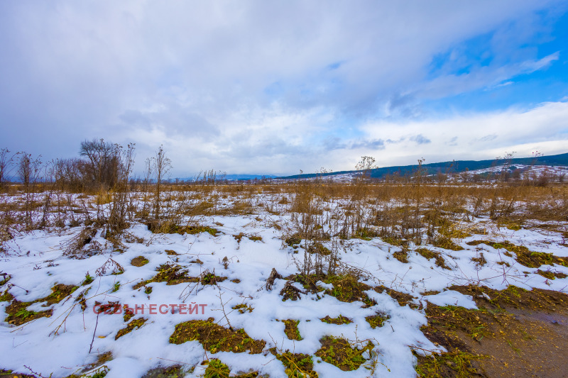 Продава ПАРЦЕЛ в област София, с. Бели Искър - 341 кв.м / 24 500 € » 47 917.84 лв., СЕВЪН ЕСТЕЙТ