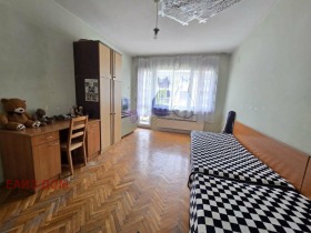 ������� 3-����� | Imot.bg � ����� ������ 8