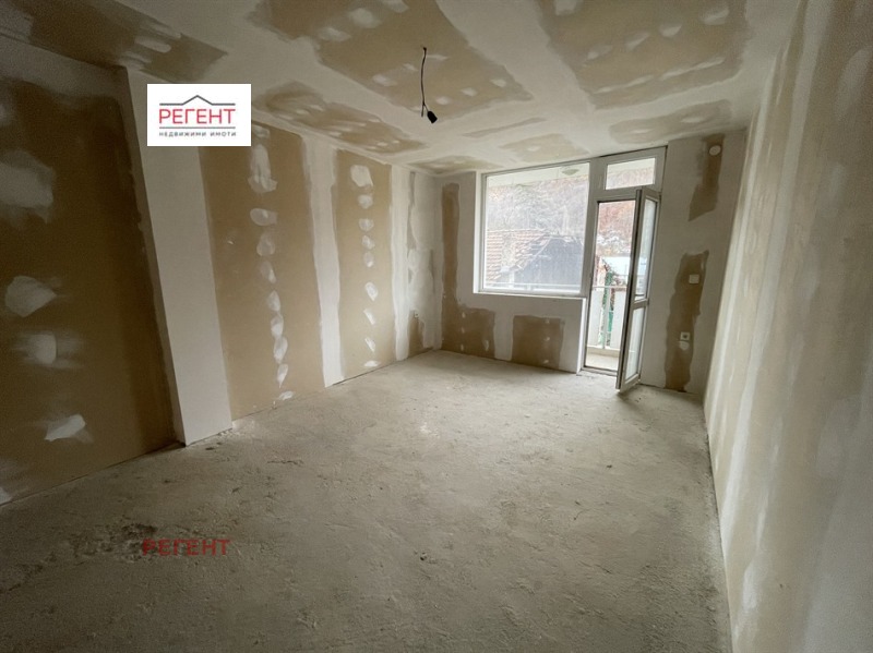 For Sale  1 bedroom Gabrovo , Tsentar , 74 sq.m | 94811446