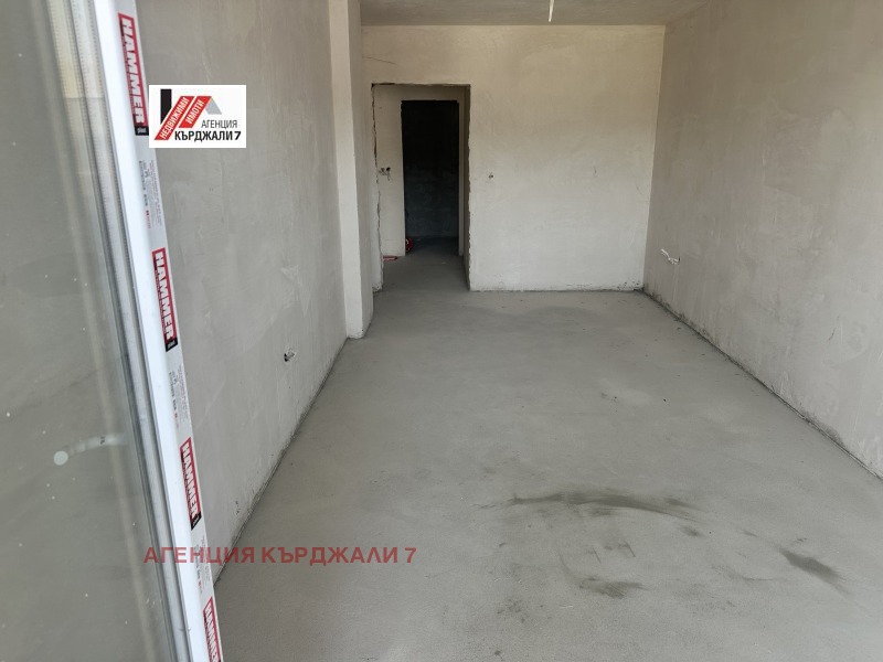 Продава 2-СТАЕН, гр. Кърджали, Възрожденци, снимка 4 - Апартаменти - 52140197