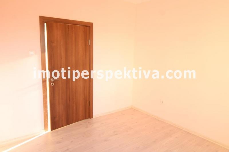 Eladó  2 hálószobás Plovdiv , Trakija , 70 négyzetméter | 64385462 - kép [4]