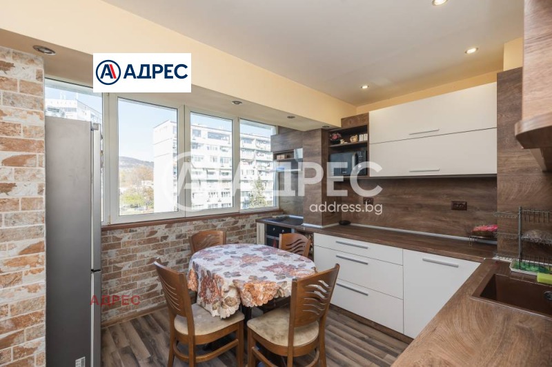 Продава 3-СТАЕН, гр. Варна, Цветен квартал