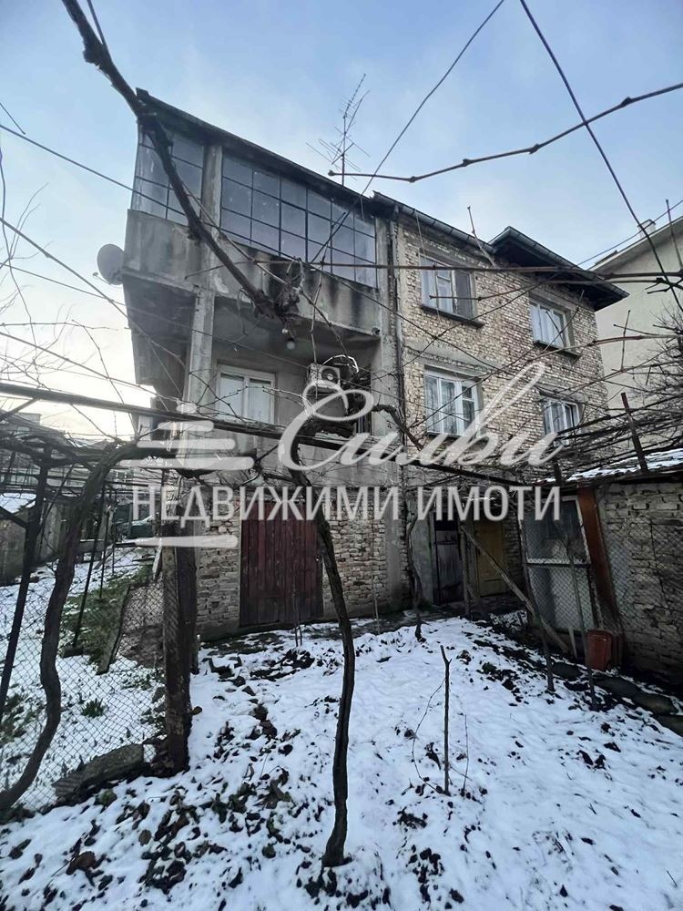 Продава КЪЩА, гр. Шумен, Добруджански, снимка 15 - Къщи - 53123562