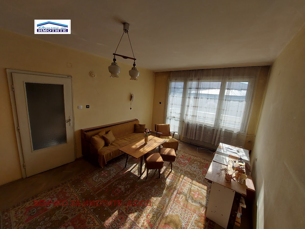 Продава 3-СТАЕН, гр. Русе, Център, снимка 2 - Апартаменти - 48798157