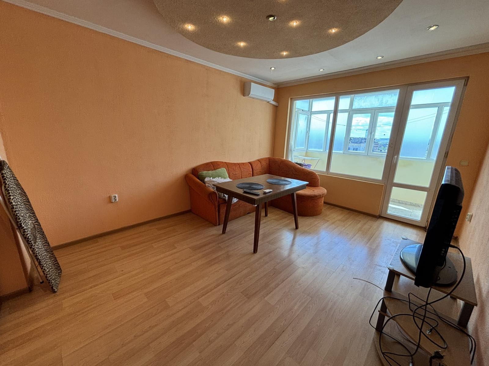 Продава 4-СТАЕН, гр. Варна, Кайсиева градина, снимка 3 - Апартаменти - 54763584