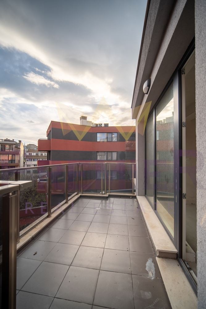 Продава 1-СТАЕН, гр. Варна, Лятно кино Тракия, снимка 2 - Апартаменти - 52823024