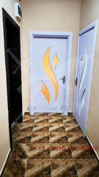 Продава 2-СТАЕН, гр. Пловдив, Тракия