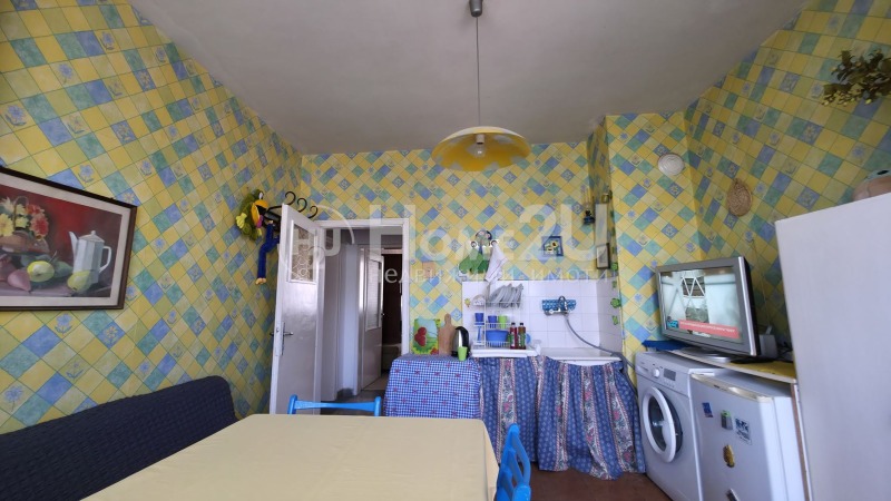 Продава  3-стаен град Варна , Базар Левски , 62 кв.м | 68052848 - изображение [2]
