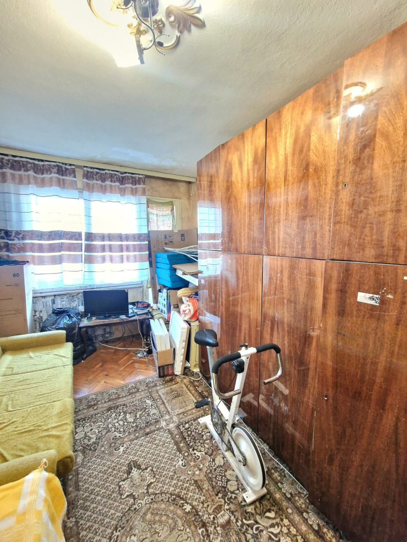 Продава 3-СТАЕН, гр. Добрич, Център, снимка 10 - Апартаменти - 53497000