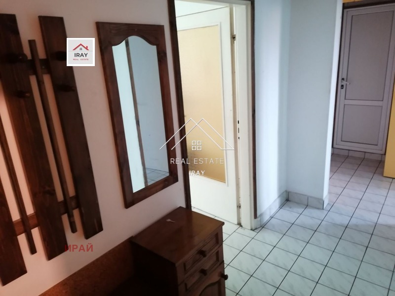 Продава МНОГОСТАЕН, гр. Стара Загора, Център, снимка 9 - Апартаменти - 52521782