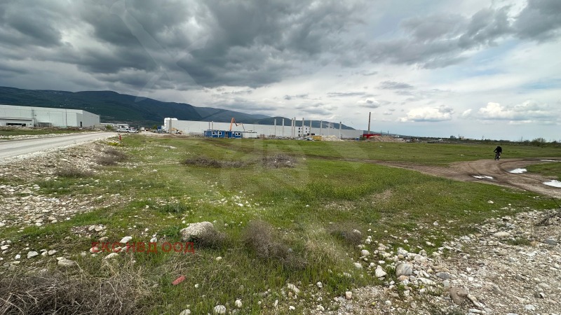 Til salgs  Plott region Plovdiv , Kuklen , 28547 kvm | 91233733