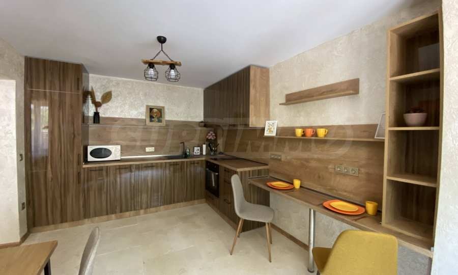 Продава КЪЩА, гр. Приморско, област Бургас, снимка 2 - Къщи - 54332720