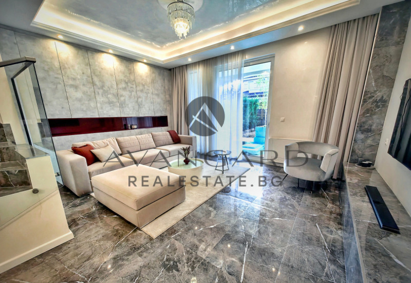 Продава КЪЩА в град Пловдив, Остромила - 302 кв.м / 449 000 € » 878 167.67 лв., АВАНГАРД РИЪЛ ЕСТЕЙТ