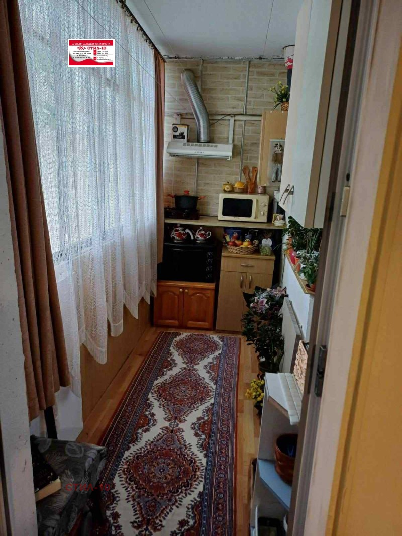 Продава 2-СТАЕН, гр. Шумен, Еверест, снимка 4 - Апартаменти - 52465924