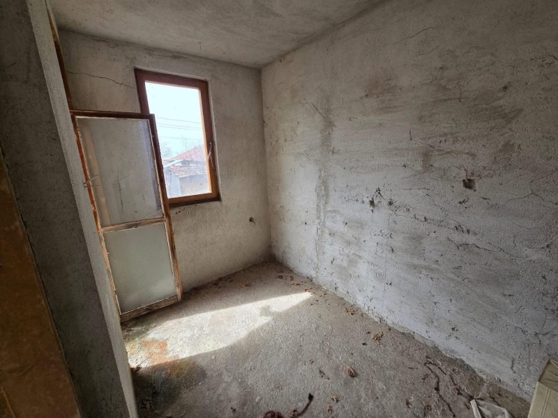 Продава КЪЩА, с. Ягода, област Стара Загора, снимка 8 - Къщи - 52320948