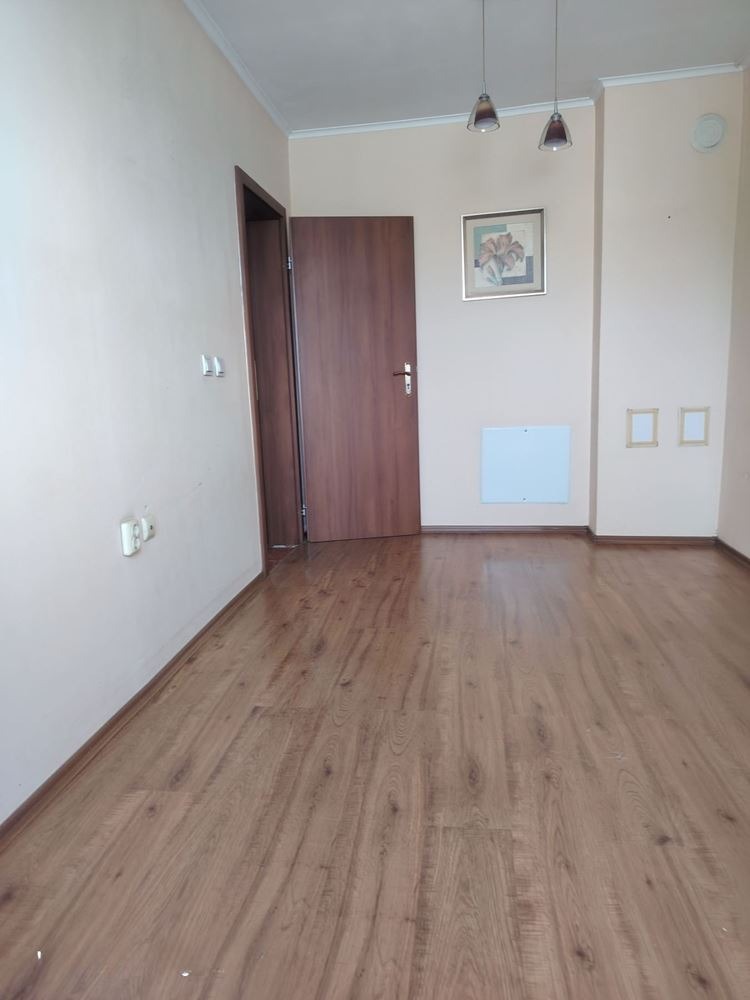 Продава КЪЩА, гр. Бургас, Победа, снимка 14 - Къщи - 56393528