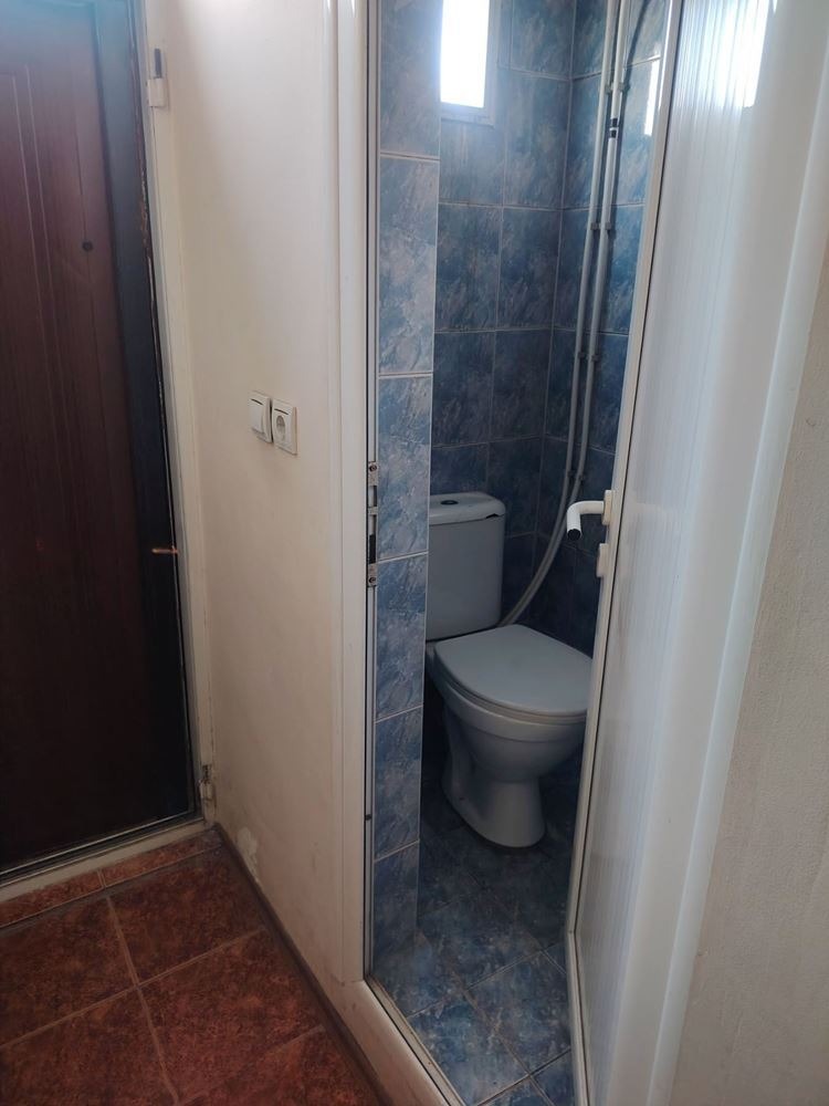 Продава КЪЩА, гр. Бургас, Победа, снимка 13 - Къщи - 56393528