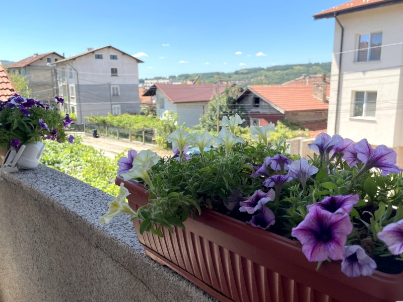 Продава ЕТАЖ ОТ КЪЩА в град Перник, Център - 104 кв.м / 77 000 € » 150 598.91 лв., АГЕНЦИЯ АГРЕСИЯ