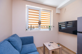 Stüdyo Kolhozen pazar, Varna 2