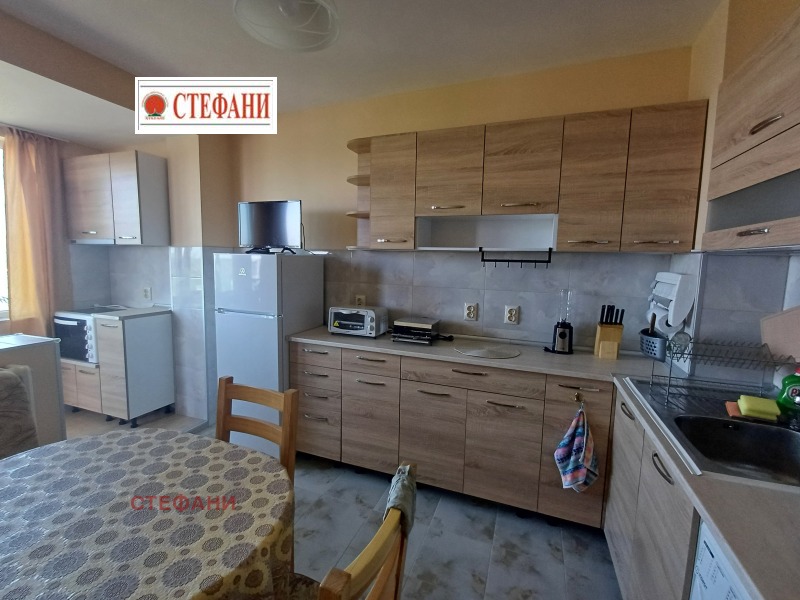 Продава 3-СТАЕН, гр. Русе, Алеи Възраждане, снимка 6 - Aпартаменти - 47106086