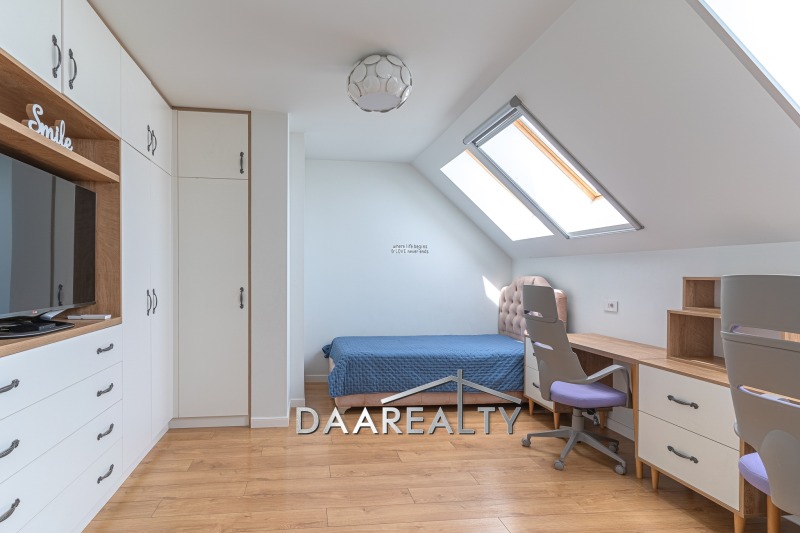 In vendita  2 camere da letto Plovdiv , Vastanicheski , 160 mq | 88397012 - Immagine [11]