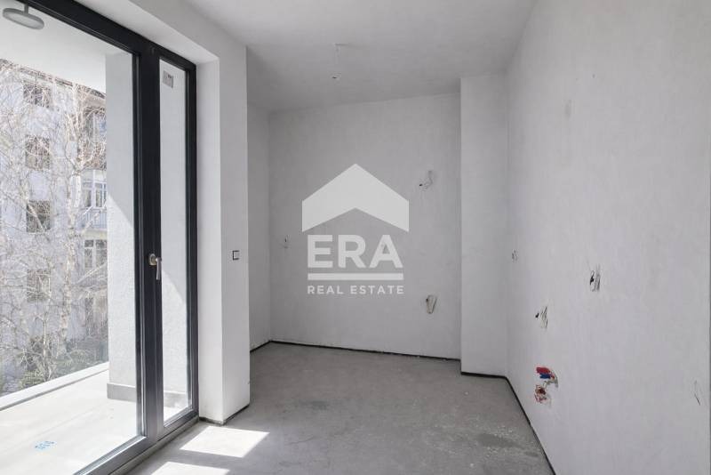 Продава 3-СТАЕН, гр. София, Център, снимка 5 - Апартаменти - 54136686