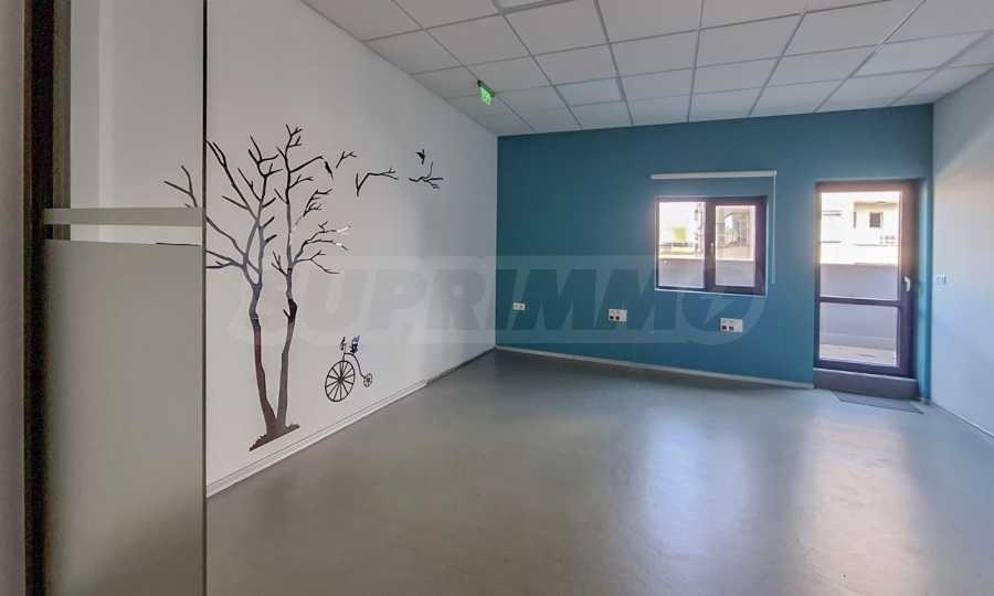 Продава ОФИС, гр. Пловдив, Център, снимка 2 - Офиси - 54608254