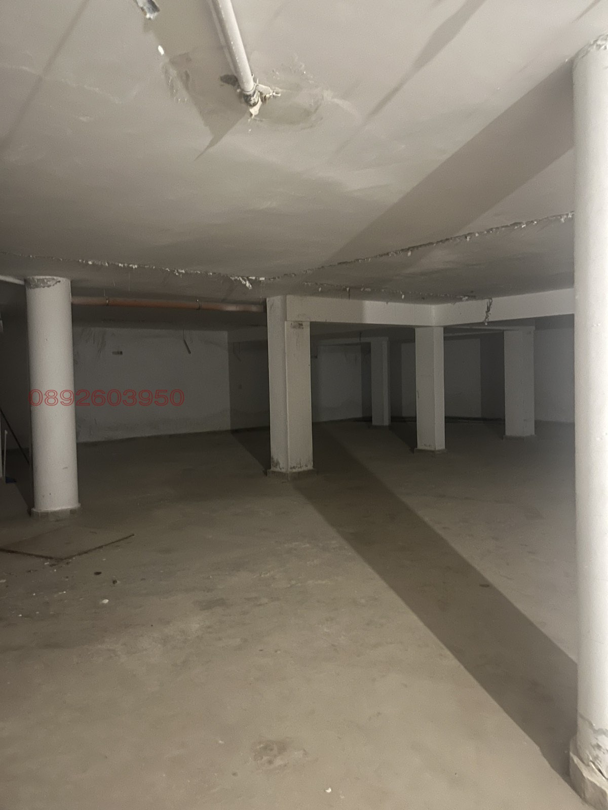 Продава ГАРАЖ, ПАРКОМЯСТО, гр. Банско, област Благоевград