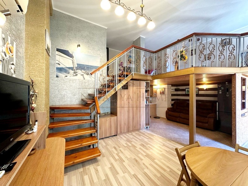 In vendita  1 camera da letto Burgas , Sarafovo , 72 mq | 98936309