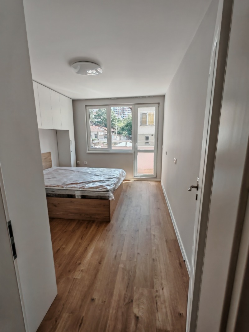 Продава  2-стаен град София , Банишора , 63 кв.м | 18150434 - изображение [3]