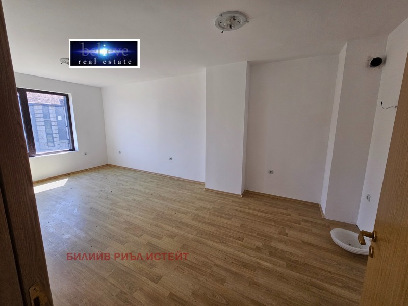 Na prodej  2 ložnice oblast Blagoevgrad , Razlog , 89 m2 | 65781559 - obraz [2]