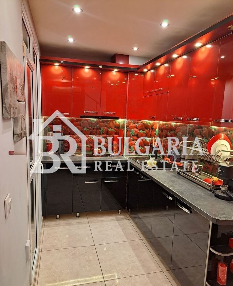 Продава 4-СТАЕН, гр. Варна, Възраждане 1, снимка 6 - Апартаменти - 53124337