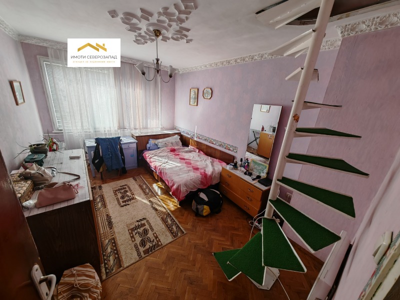 Продава  Многостаен град Монтана , Идеален център , 98 кв.м | 82653929 - изображение [5]