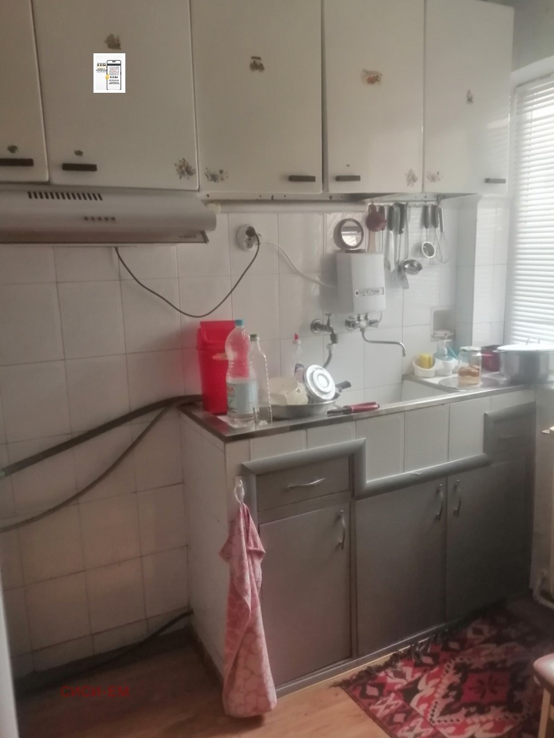 Продава КЪЩА, гр. Добрич, Пинета, снимка 3 - Къщи - 53112110