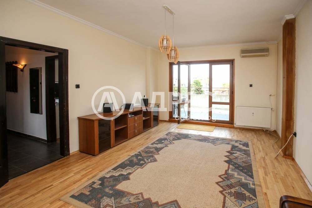 Продава 3-СТАЕН, гр. София, Докторски паметник, снимка 2 - Апартаменти - 54188619