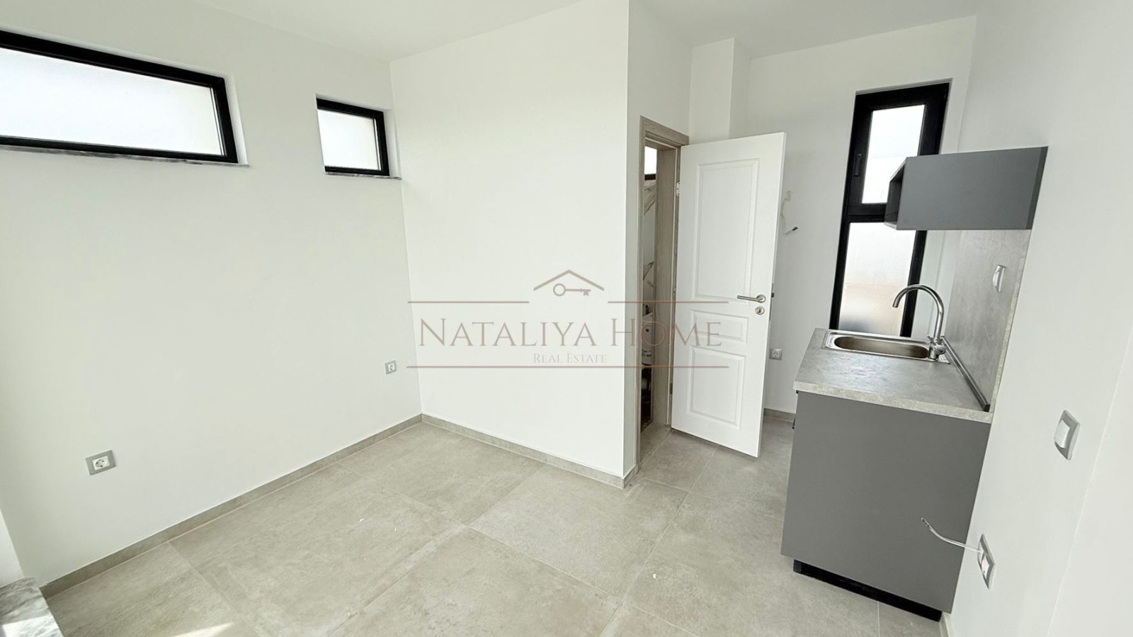 Продава КЪЩА, гр. Созопол, област Бургас, снимка 7 - Къщи - 54377781