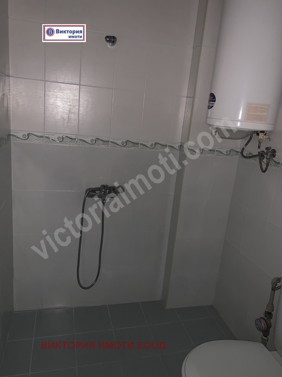 Продава МАГАЗИН, гр. Велико Търново, Колю Фичето, снимка 2 - Магазини - 44939402