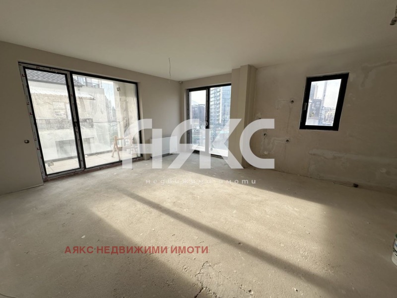 Продава 3-СТАЕН в град София, Хладилника - 110 кв.м / 440 000 € » 860 565.20 лв., АЯКС НЕДВИЖИМИ ИМОТИ