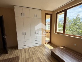 2 dormitoare Levsci 2, Varna