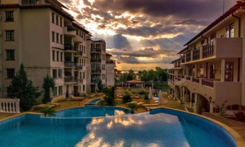 Продава  2-стаен област Бургас , гр. Обзор , 78 кв.м | 73612352 - изображение [2]