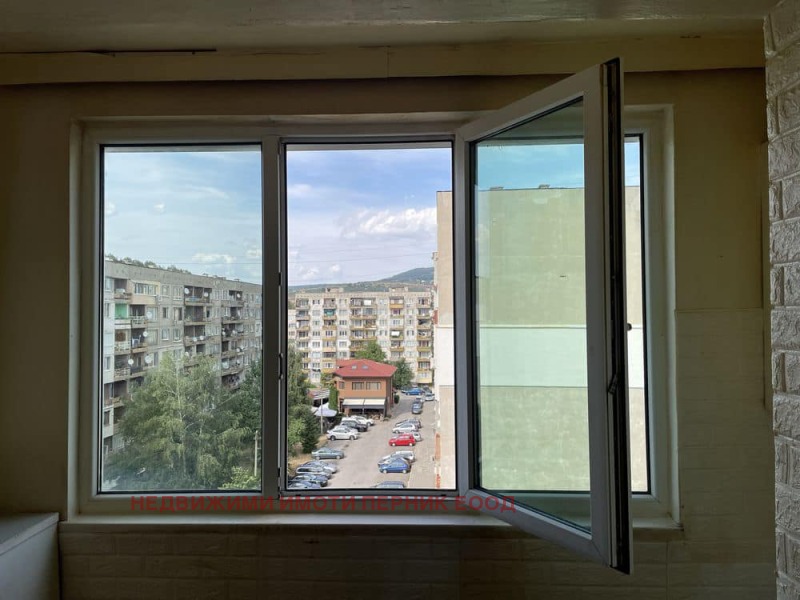 Na prodej  2 ložnice Pernik , Iztok , 89 m2 | 98557162 - obraz [2]