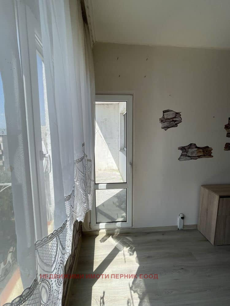 Na prodej  2 ložnice Pernik , Iztok , 89 m2 | 98557162 - obraz [6]