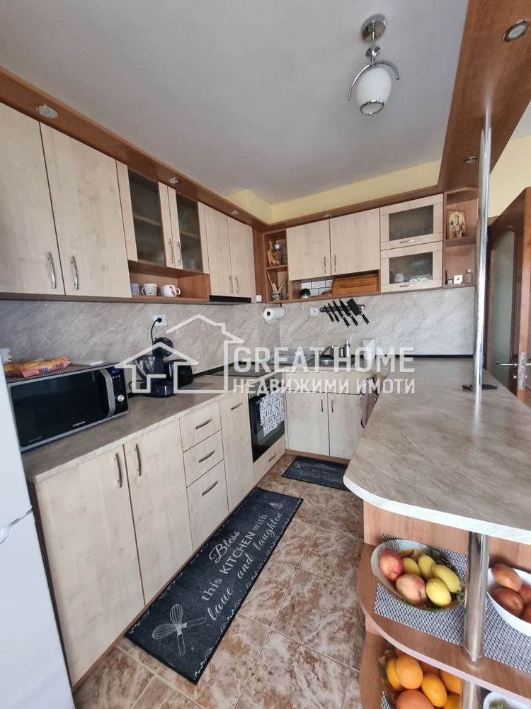 На продаж  2 спальні Търговище , Център , 92 кв.м | 95168559