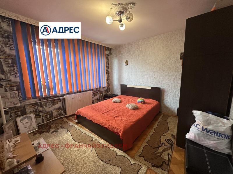 Продава МНОГОСТАЕН, гр. Плевен, Сторгозия, снимка 6 - Апартаменти - 53045158