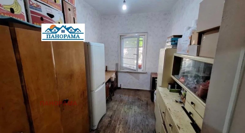 Продава КЪЩА, гр. Съединение, област Пловдив, снимка 6 - Къщи - 52319543