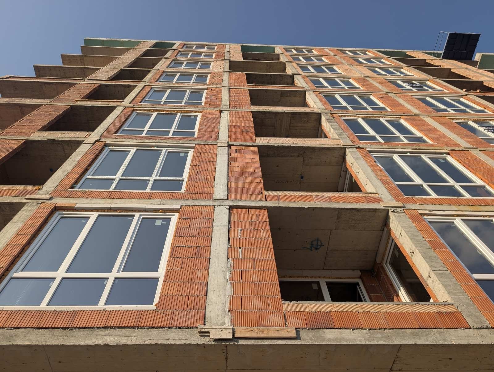Продава 1-СТАЕН, гр. Бургас, Братя Миладинови, снимка 5 - Апартаменти - 54376241